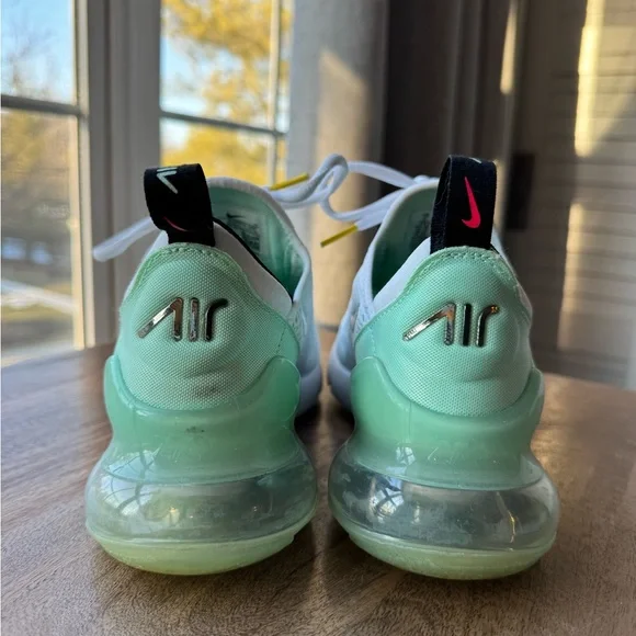 NIKE Women’s Air Max 270 Size 7 White Mint Foam - Picture 4 of 10
